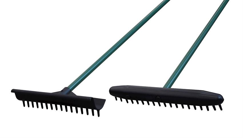 Sand clearance trap rake